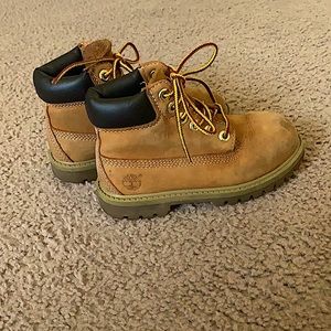 TODDLER BOYS TIMBERLAND BOOTS - SIZE 10